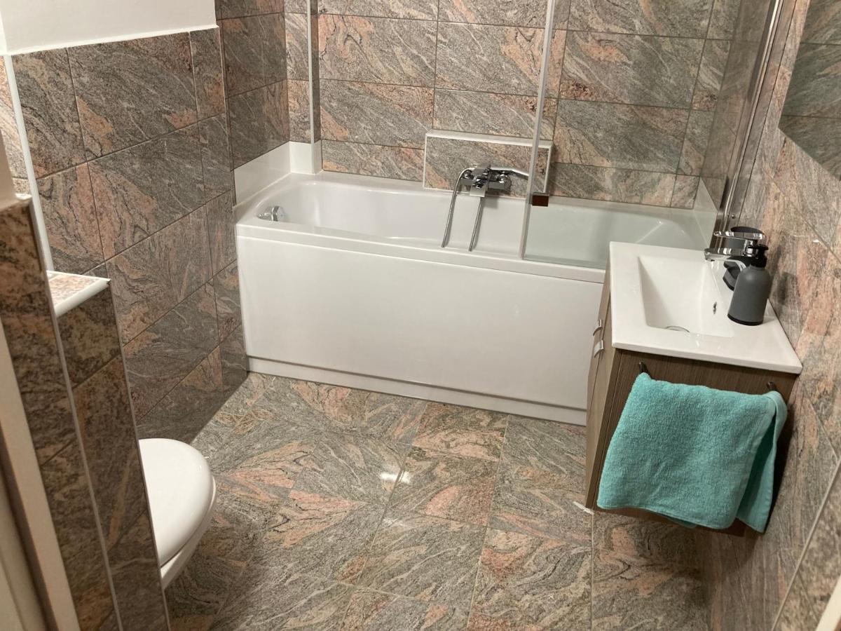 Roland Apartment Downtown - Keleti Budapest Eksteriør billede